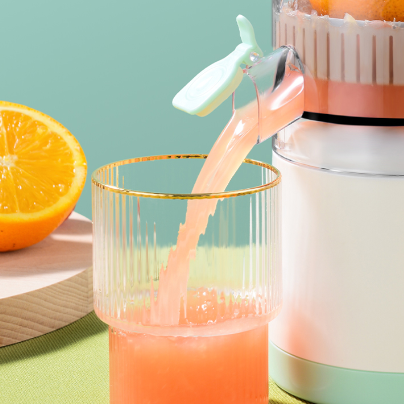 PODEROSO & INOVADOR Espremedor De Suco e Frutas Elétrico, Portátil e Automático! Juicy Pro® O Melhor Para Fazer Sucos Rápidos, Refrescantes, Naturais e Saudáveis! + Frete Grátis!